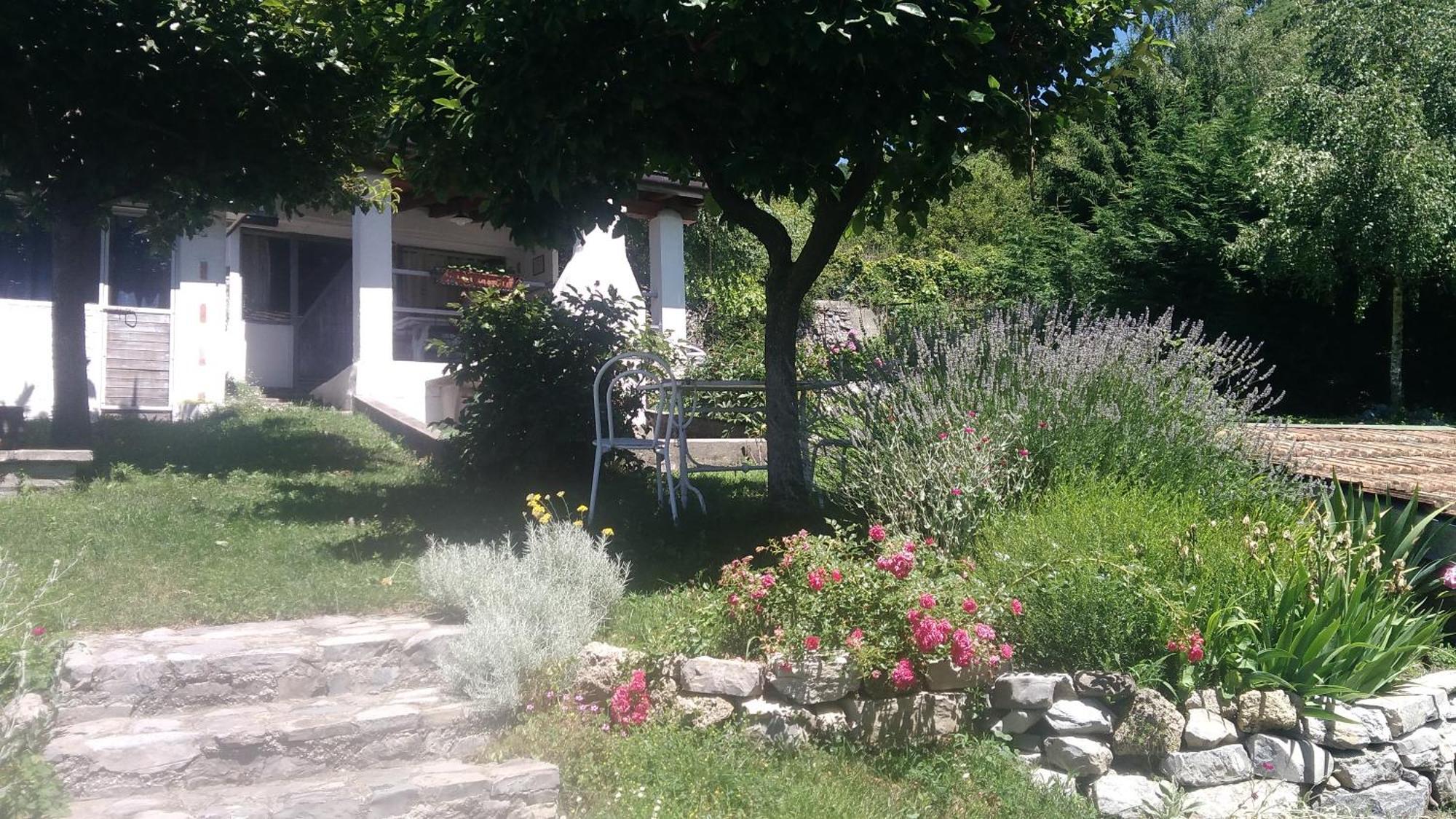 Bed And Breakfast Papillon Perledo ภายนอก รูปภาพ