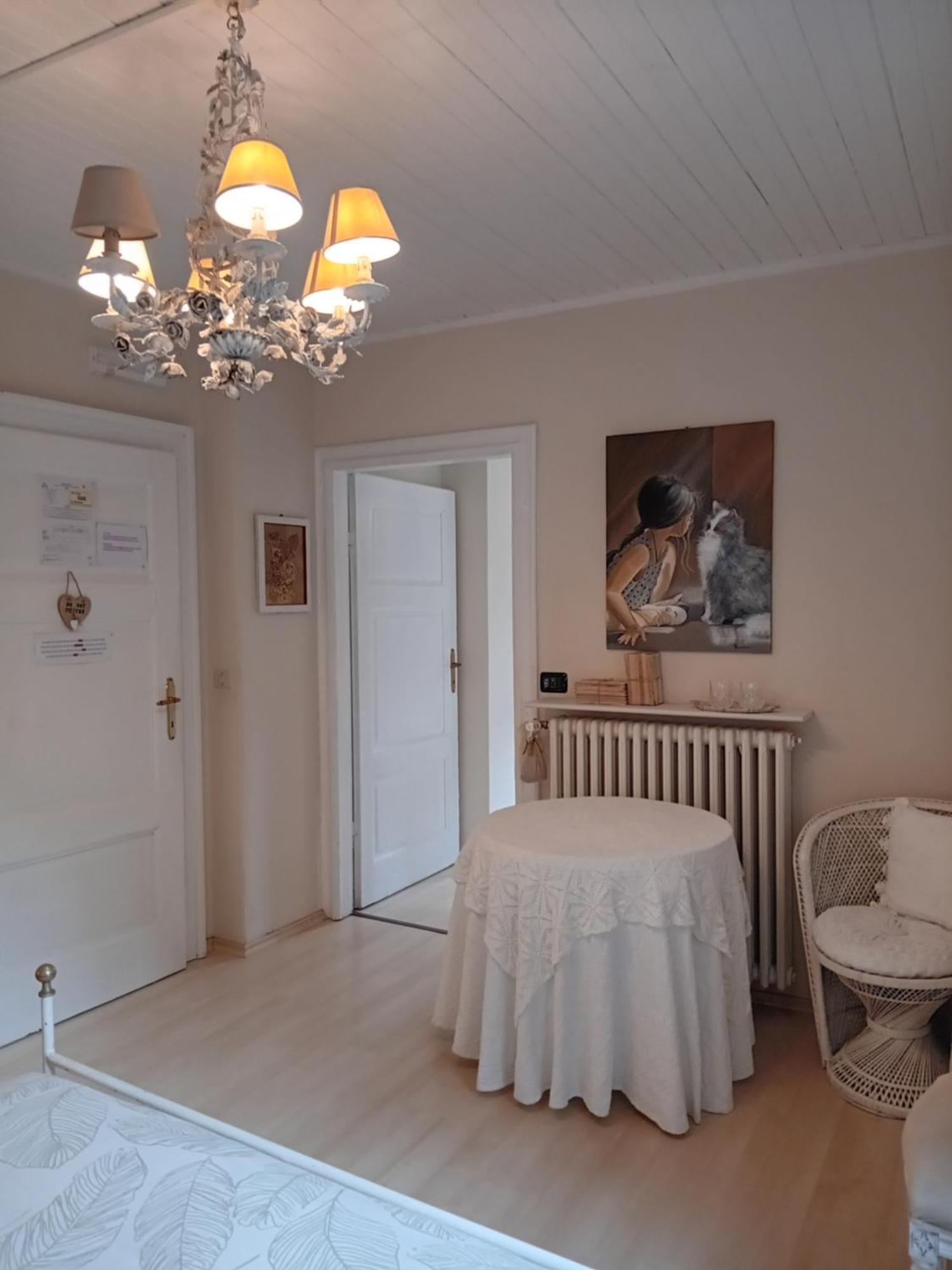 Bed And Breakfast Papillon Perledo ภายนอก รูปภาพ